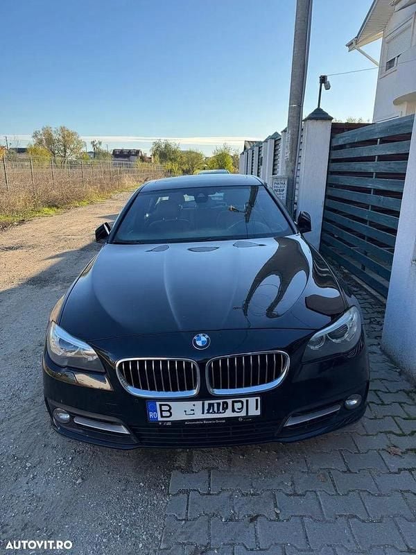 Culoarenegru Utilizat 2016 BMW 530 Comfort Edition Berlinǎ | 15.200 EUR (Super Preț) - Imagine 1/4