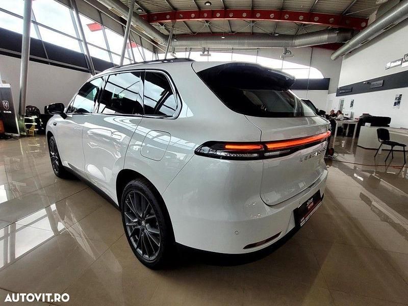 Second-hand Leapmotor C10 160 kW (218 CP) 2024 Culoarealb SUV