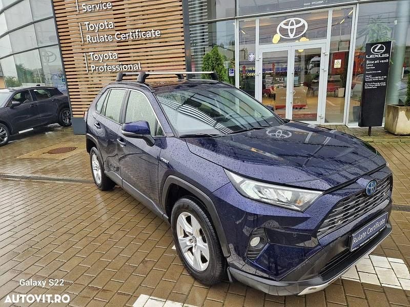 Culoarealbastru Utilizat 2019 Toyota RAV4 Hybrid SUV | 25.491 EUR (Preț bun) - Imagine 1/4