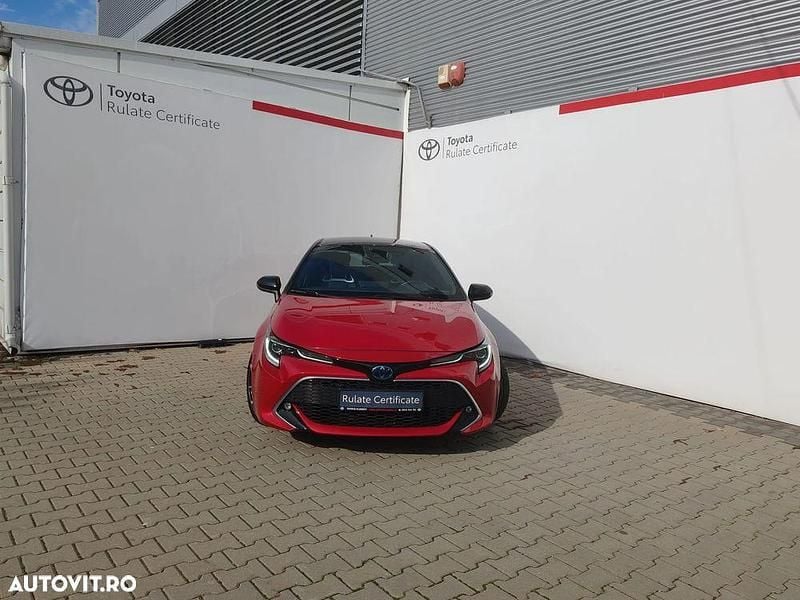 Second-hand Toyota Corolla Plus 178 CP (130 kW) 2019 Culoarerosu Hatchback