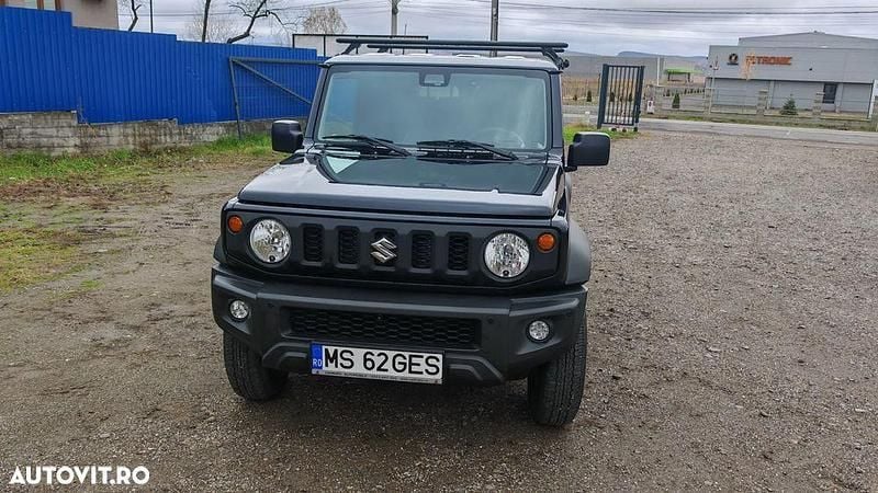 Culoarenegru Utilizat 2024 Suzuki Jimny SUV | 28.950 EUR (Preț OK) - Imagine 1/4