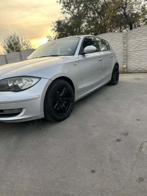 Utilizat 2009 BMW 118 Hatchback | 3.200 EUR (Preț bun) - Imagine 1/4