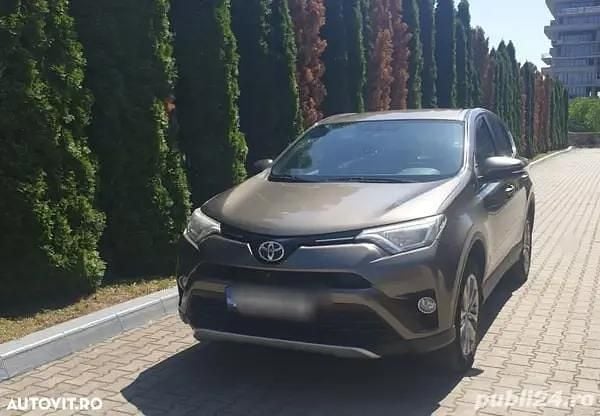 Maro Utilizat 2015 Toyota RAV4 SUV | 10.300 EUR (Preț OK) - Imagine 1/4