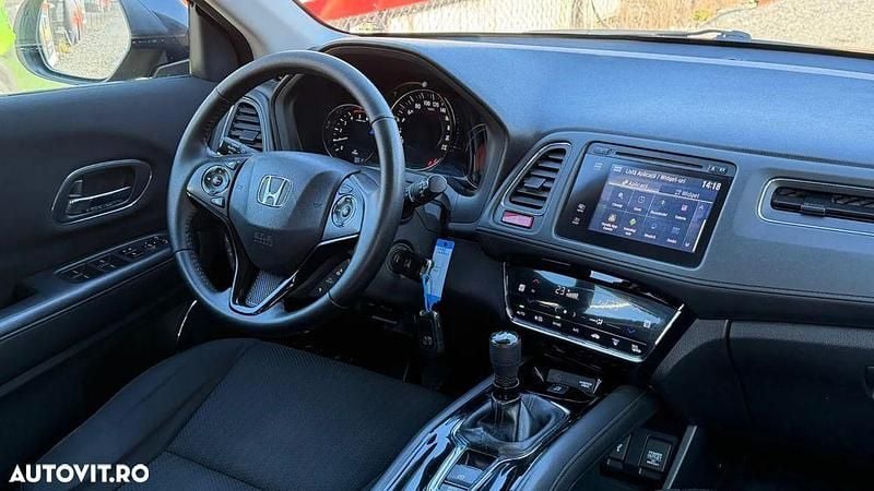 Second-hand Honda HR-V Elegance 120 CP (88 kW) 2016 Culoarenegru SUV