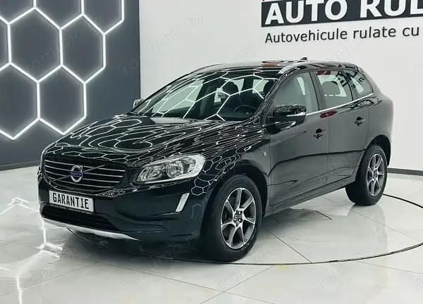 Utilizat 2015 Volvo XC60 SUV | 12.890 EUR (Preț bun) - Imagine 1/4
