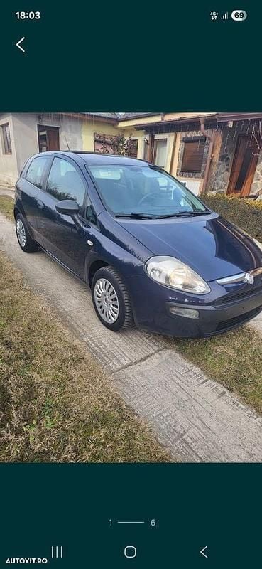 Culoarealbastru Utilizat 2010 Fiat Punto Hatchback | 2.300 EUR - Imagine 1/4