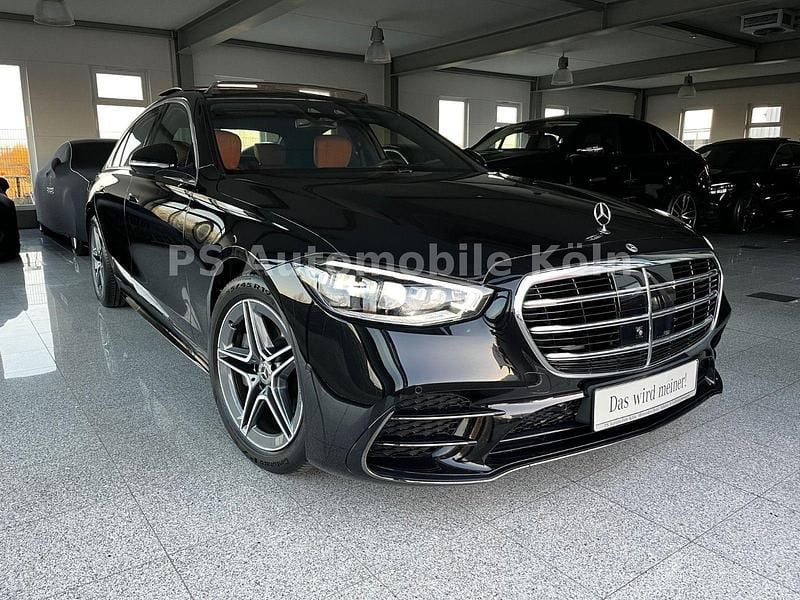 Second-hand Mercedes S400 AMG line 330 CP (242 kW) 2023 Berlinǎ