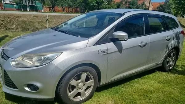 Utilizat 2012 Ford Focus Break | 3.950 EUR (Preț OK) - Imagine 1/4