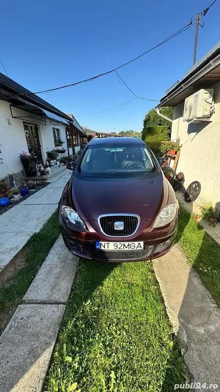 Utilizat 2008 Seat Altea XL Monovolum | 3.500 EUR (Preț OK) - Imagine 1/4