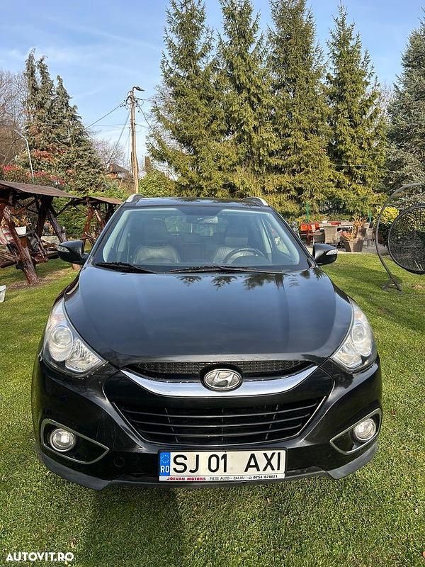 Culoarenegru Utilizat 2010 Hyundai ix35 Classic SUV | 6.800 EUR (Puțin scump) - Imagine 1/4