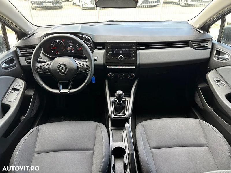 Second-hand Renault Clio V Techno 90 CP (66 kW) 2021 Culoarealbastru Hatchback
