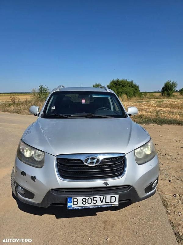 Culoaregri Utilizat 2011 Hyundai Santa Fe Premium SUV | 5.900 EUR (Super Preț) - Imagine 1/4