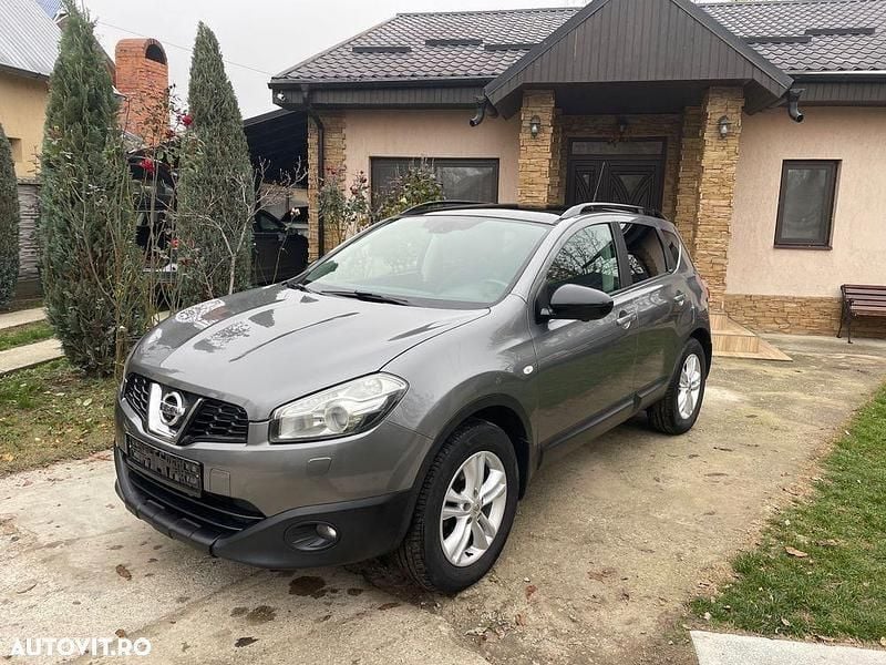 Culoaregri Utilizat 2013 Nissan Qashqai SUV | 6.599 EUR (Preț bun) - Imagine 1/4