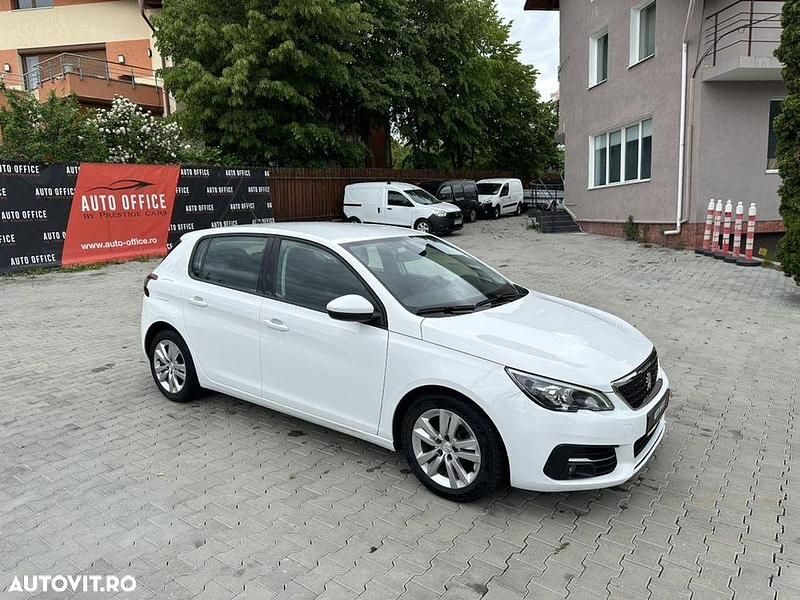 Second-hand Peugeot 308 Active 99 CP (72 kW) 2019 Alb Hatchback