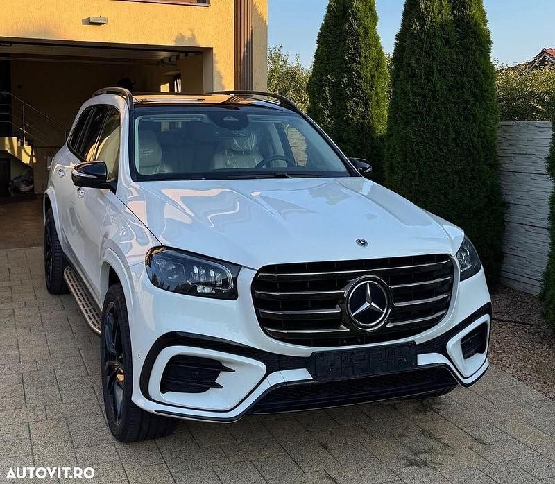 Second-hand Mercedes GLS450 Advanced Plus 367 CP (269 kW) 2025 Culoarealb SUV
