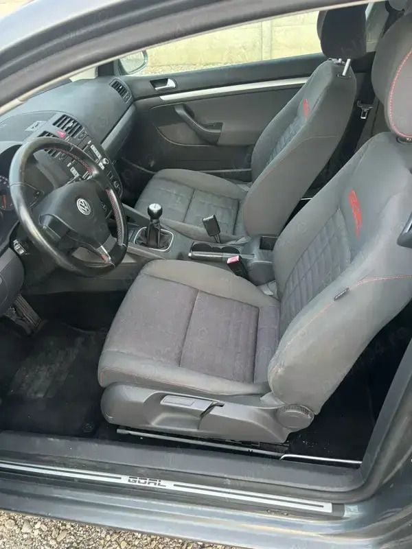 Utilizat 2007 VW Golf V Berlinǎ | 2.400 EUR (Preț OK) - Imagine 1/4