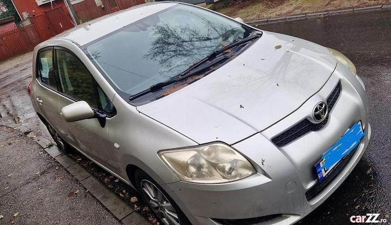 Second-hand Toyota Auris 125 CP (91 kW) 2008 Gri Berlinǎ