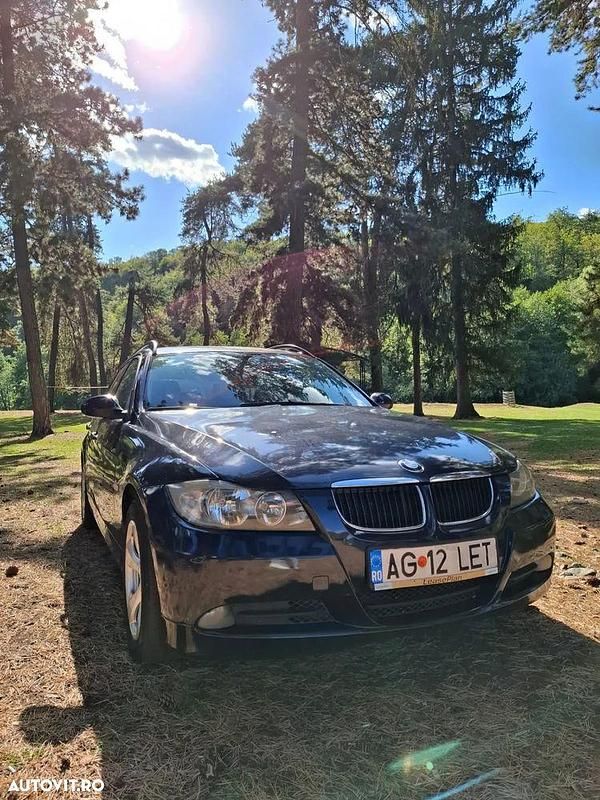 Culoarealbastru Utilizat 2006 BMW 320 Break | 2.450 EUR (Preț OK) - Imagine 1/4