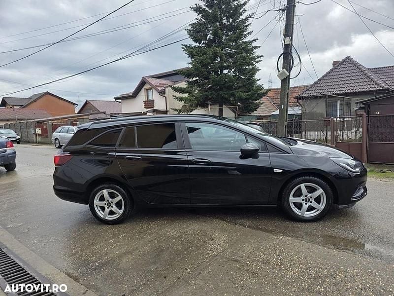 Second-hand Opel Astra 136 CP (100 kW) 2017 Culoarenegru Break