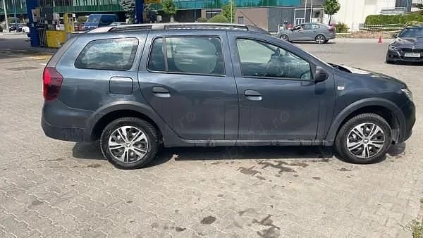 Utilizat 2019 Dacia Logan Berlinǎ | 7.300 EUR (Preț OK) - Imagine 1/4