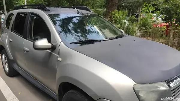 Gri Utilizat 2010 Dacia Duster SUV | 3.550 EUR (Preț OK) - Imagine 1/4