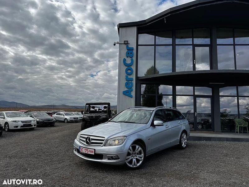 Culoaregri Utilizat 2009 Mercedes C180 Elegance Break | 4.790 EUR - Imagine 1/4