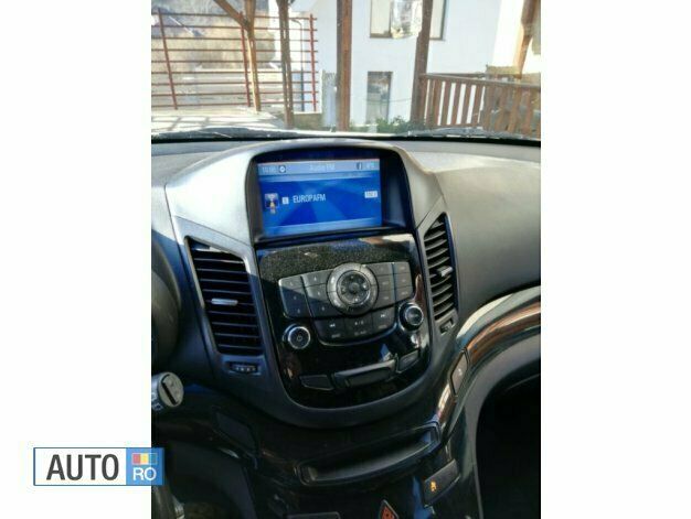 Second-hand Chevrolet Orlando 163 CP (119 kW) 2012 Negru Monovolum