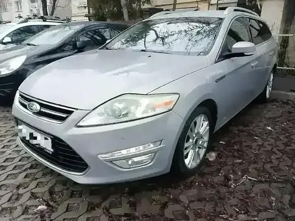 Second-hand Ford Mondeo 163 CP (119 kW) 2010 Gri Hatchback