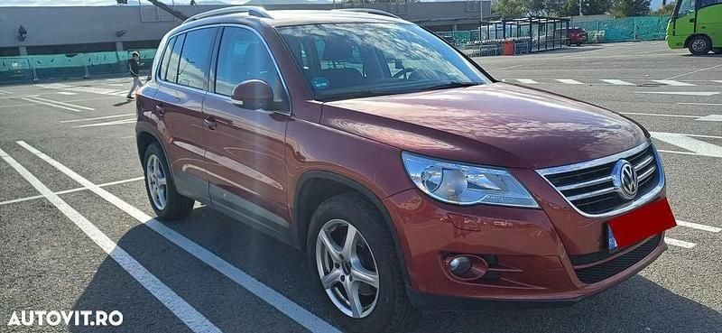 Culoarerosu Utilizat 2011 VW Tiguan Trendline SUV | 6.500 EUR (Preț bun) - Imagine 1/4