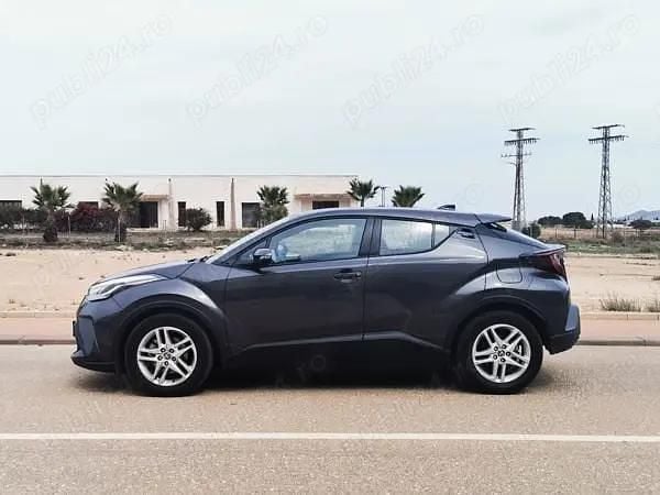 Second-hand Toyota C-HR 100 CP (73 kW) 2022 Gri SUV