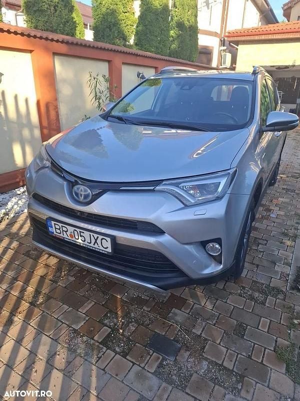 Argint Utilizat 2016 Toyota RAV4 Hybrid Luxury SUV | 18.000 EUR (Preț bun) - Imagine 1/4