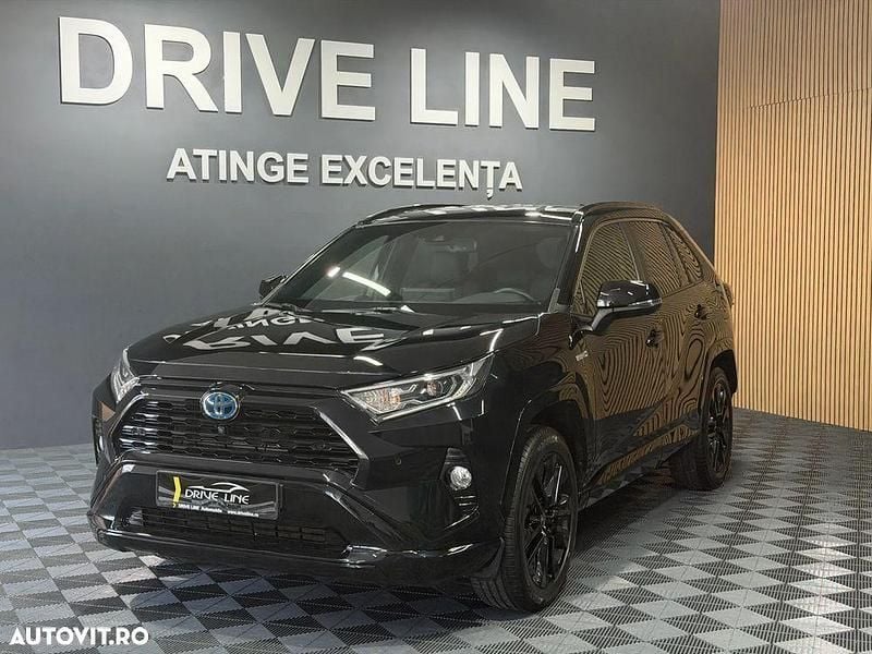 Culoarenegru Utilizat 2021 Toyota RAV4 Hybrid SUV | 31.944 EUR (Puțin scump) - Imagine 1/4