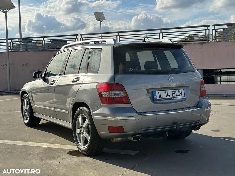 Second-hand Mercedes GLK250 204 CP (150 kW) 2011 Culoaregri SUV