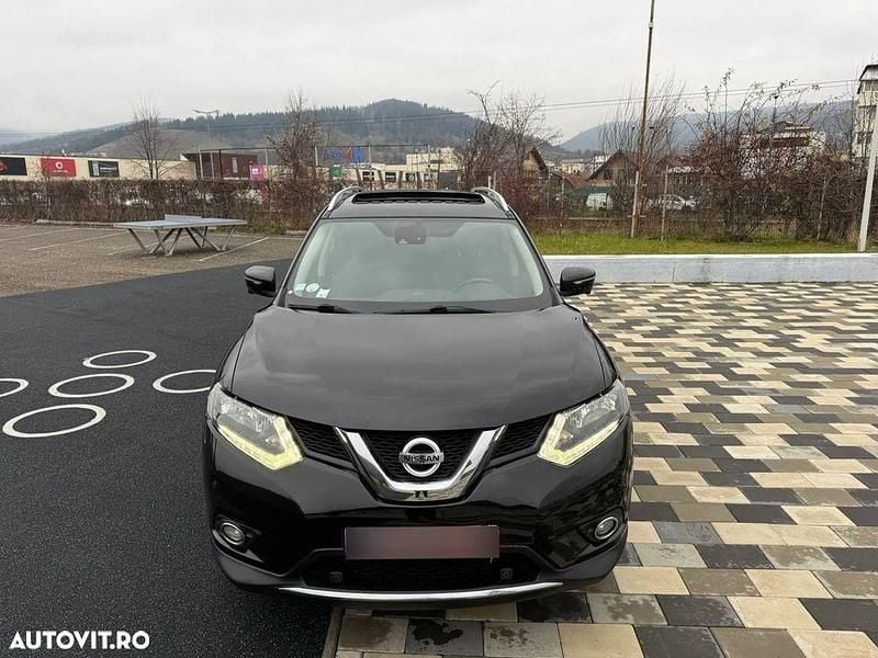 Culoarenegru Utilizat 2016 Nissan X-Trail N-Connecta SUV | 9.990 EUR (Preț bun) - Imagine 1/4