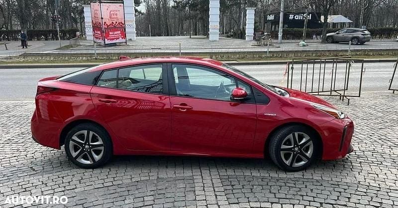 Culoarerosu Utilizat 2019 Toyota Prius Executive Hatchback | 18.500 EUR (Preț OK) - Imagine 1/4