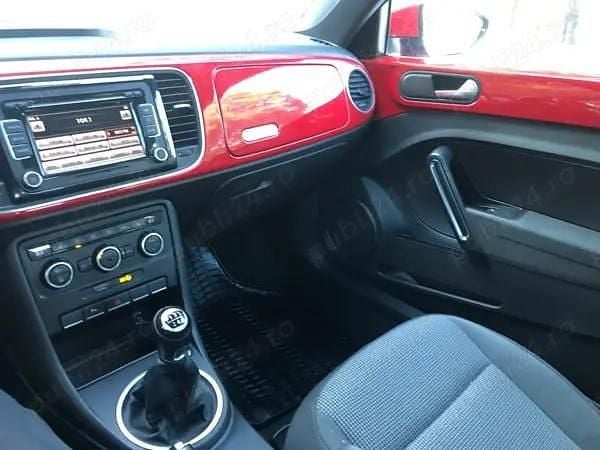 Second-hand VW Beetle Design 105 CP (77 kW) 2012 Rosu Hatchback