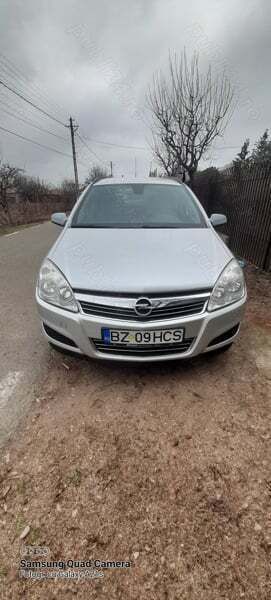 Utilizat 2009 Opel Astra Break | 1.750 EUR (Preț bun) - Imagine 1/4