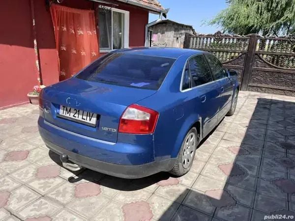 Utilizat 2002 Audi A4 Berlinǎ | 600 EUR - Imagine 1/4