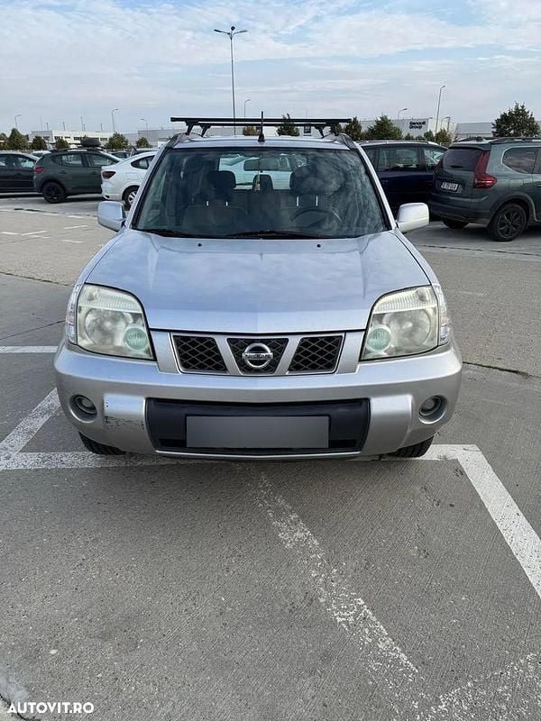 Culoareargint Utilizat 2008 Nissan X-Trail Comfort SUV | 2.900 EUR - Imagine 1/4