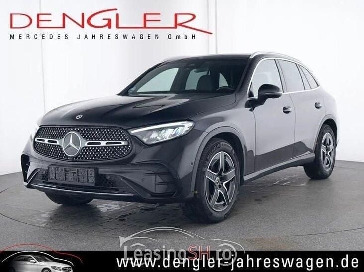 Negru Utilizat 2023 Mercedes 200 Advanced Plus SUV | 54.054 EUR (Preț bun) - Imagine 1/4
