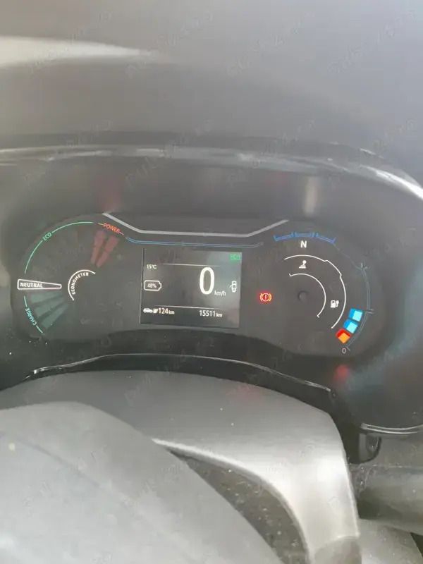 Gri Utilizat 2022 Dacia Spring Hatchback | 8.500 EUR (Preț bun) - Imagine 1/4