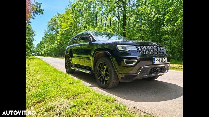 Negru Utilizat 2018 Jeep Grand Cherokee Overland SUV | 20.000 EUR - Imagine 1/4