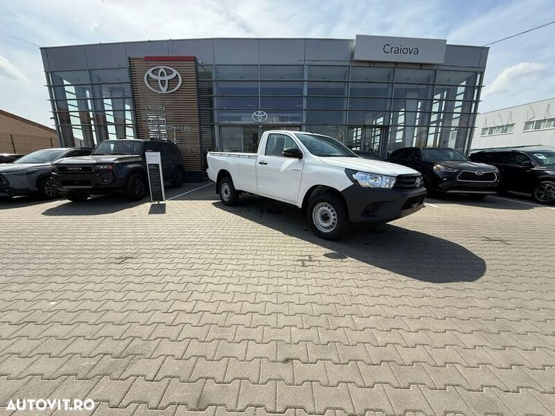 Second-hand Toyota HiLux 150 CP (110 kW) 2023 Alb Pickup