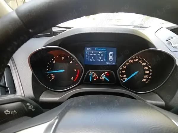 Negru Utilizat 2013 Ford Kuga SUV | 6.000 EUR (Scump) - Imagine 1/4