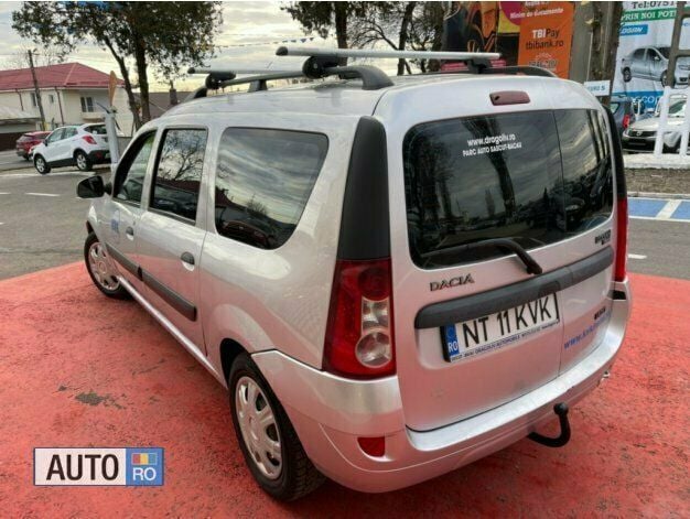 Second-hand Dacia Logan 68 CP (50 kW) 2007 Argintiu Berlinǎ