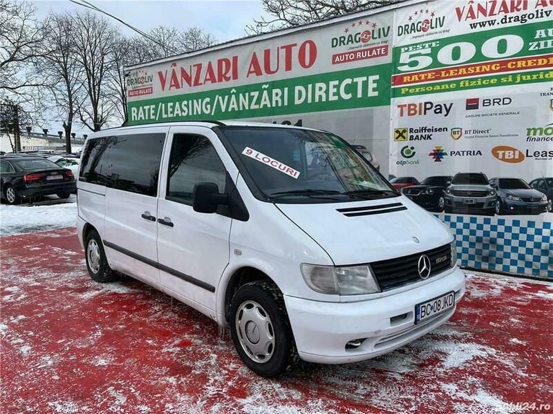 Alb Utilizat 2004 Mercedes Vito Monovolum | 2.999 EUR (Preț OK) - Imagine 1/4
