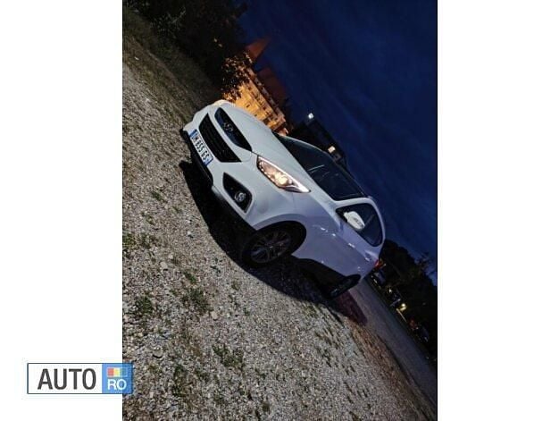 Second-hand Hyundai ix35 116 CP (85 kW) 2014 Alb SUV