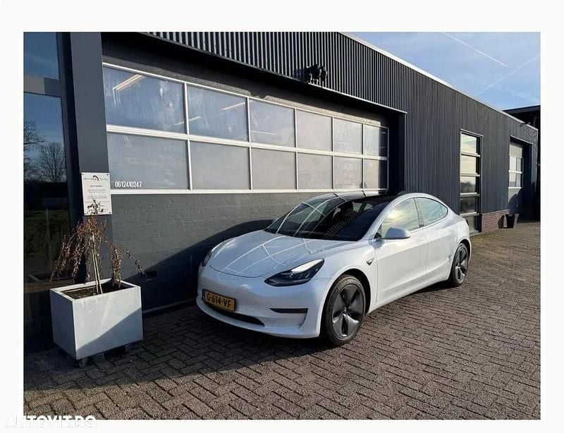 Second-hand Tesla Model 3 334 kW (455 CP) 2019 Culoarealb Berlinǎ