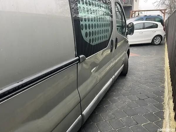 Second-hand Renault Trafic 114 CP (83 kW) 2010 Monovolum