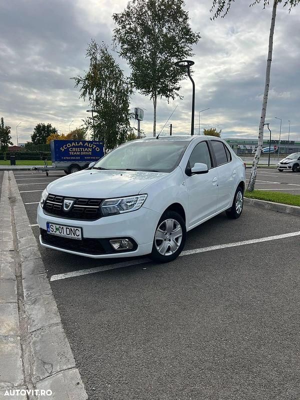 Culoarealb Utilizat 2017 Dacia Logan Ambiance Berlinǎ | 5.800 EUR (Preț OK) - Imagine 1/4